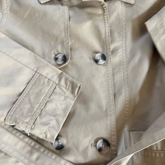 Zara Tan Kids Trench Coat with Belt pit 16 length 25 - Picture 4 of 8